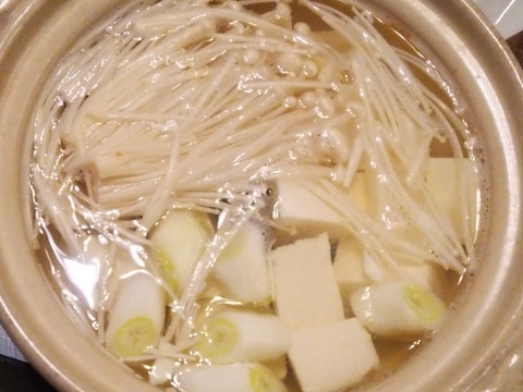 妻が風邪をひいた時に：湯豆腐-簡単・男の料理